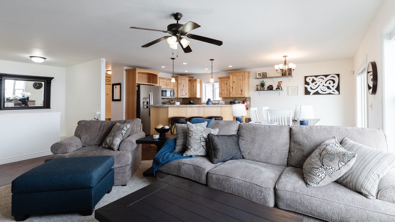 Photo of Livingroom in Sweetwater