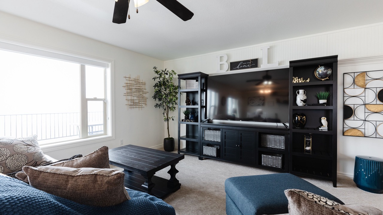 Photo of Livingroom in Sweetwater