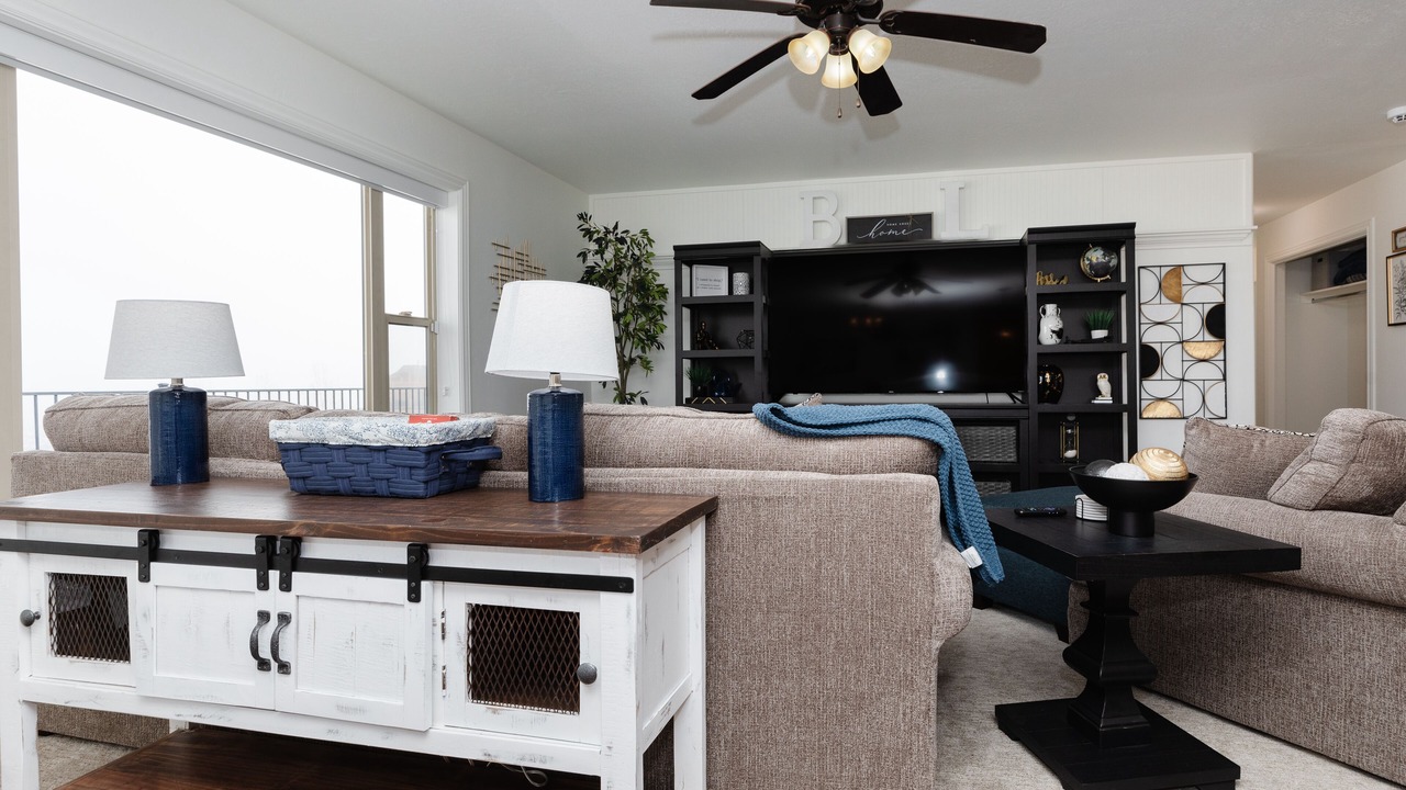 Photo of Livingroom in Sweetwater