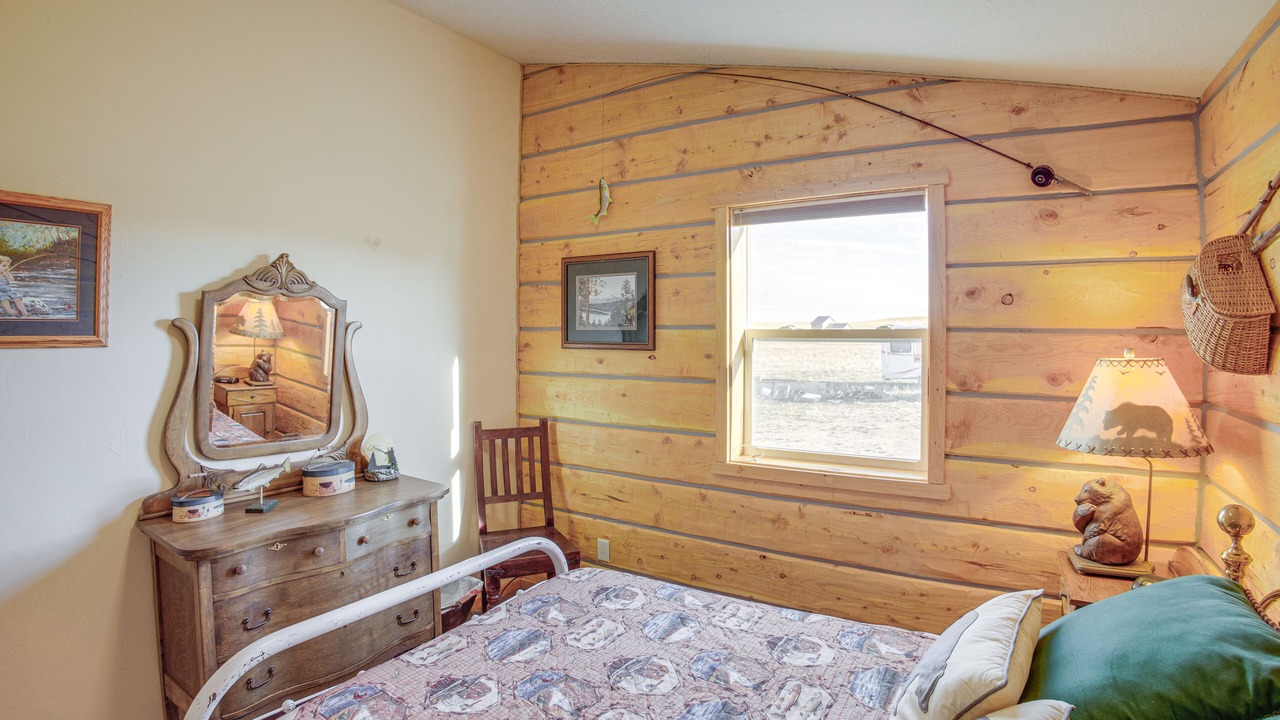 Photo of Bedroom in Roberts