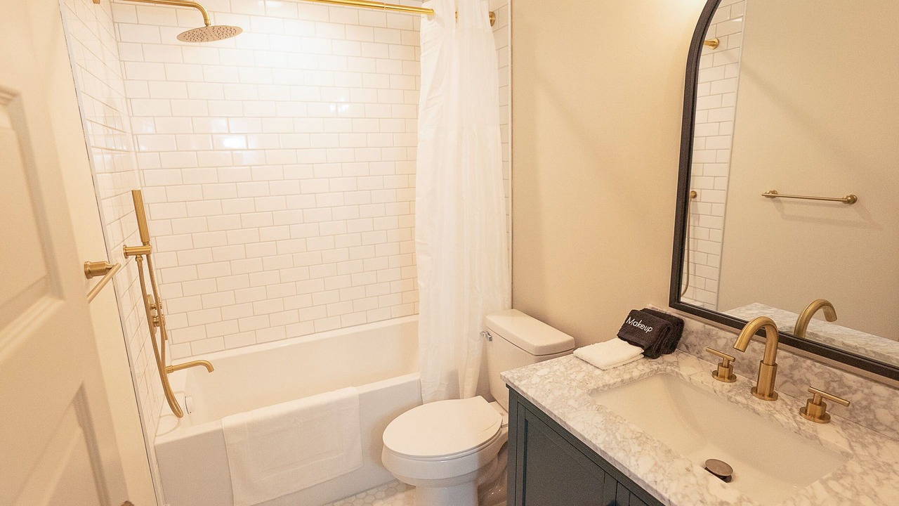 Photo of Bathroom in Idaho Falls