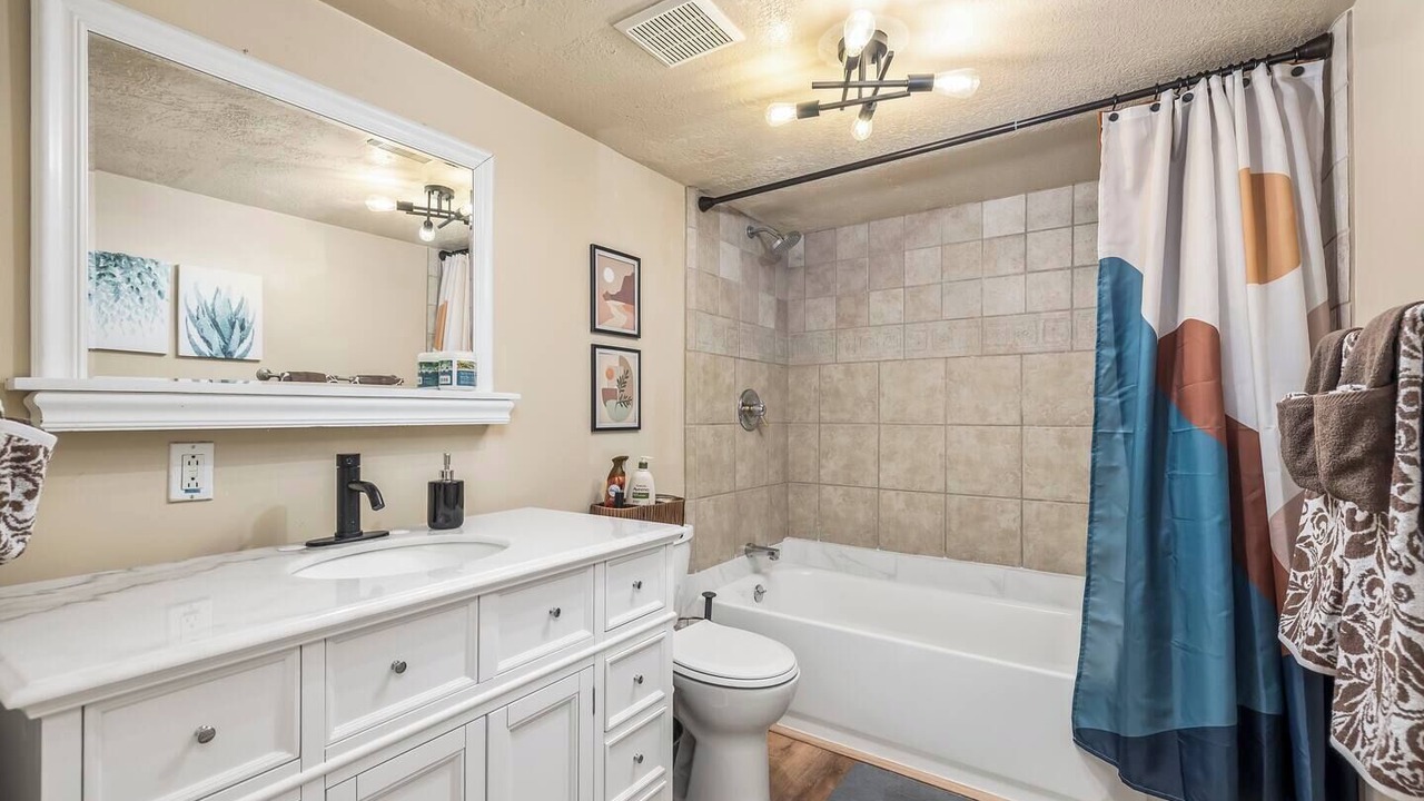 Photo of Bathroom in Layton