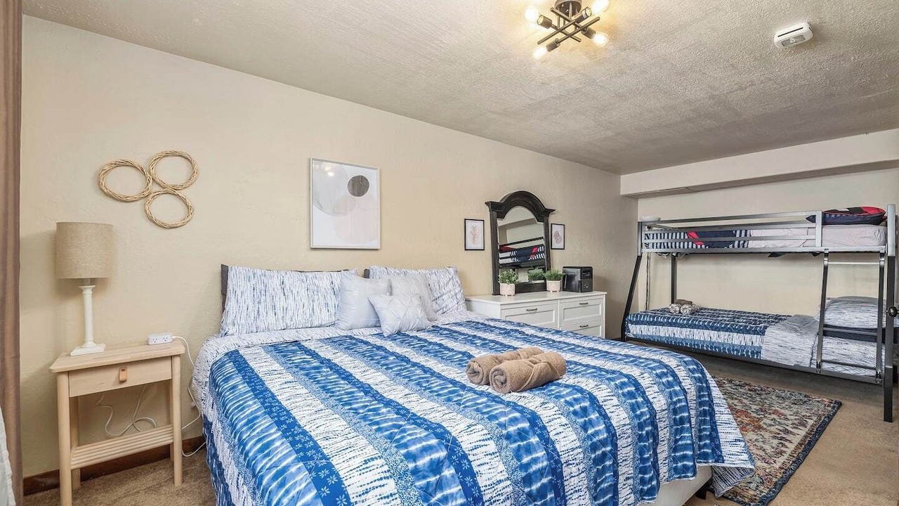 Photo of Bedroom in Layton