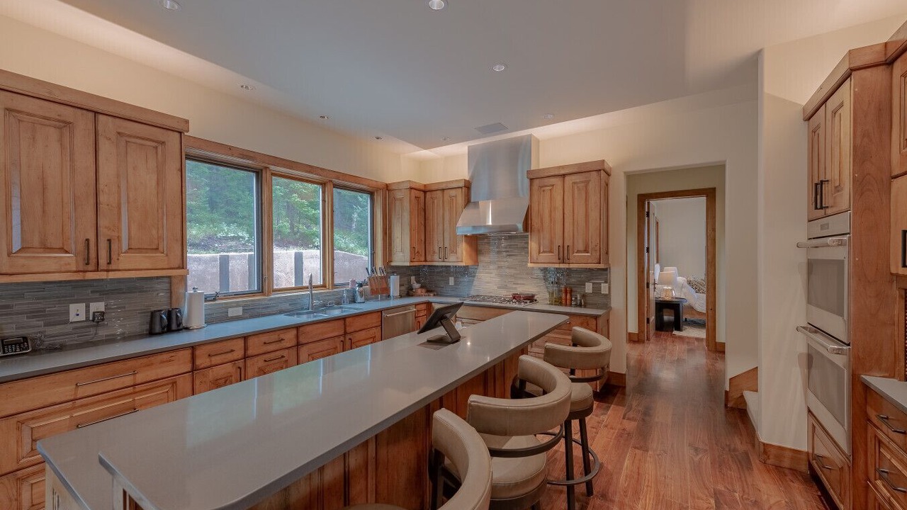 Photo of Kitchen in Game Creek