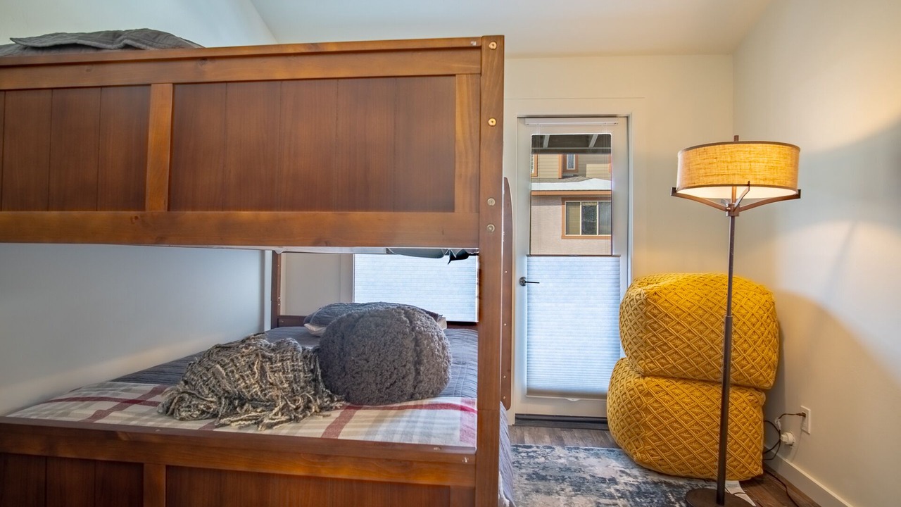 Photo of Bedroom in Warm Springs