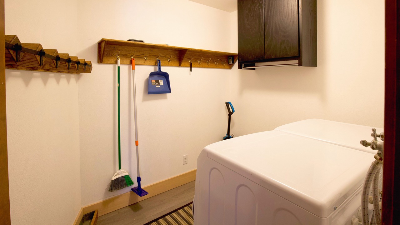 Photo of Bathroom in Elkhorn Village