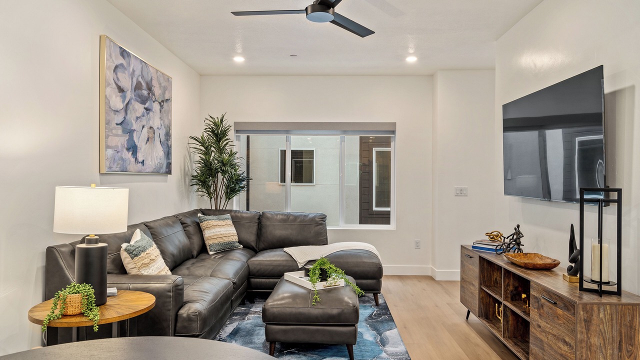 Photo of Livingroom in Capitol Hill