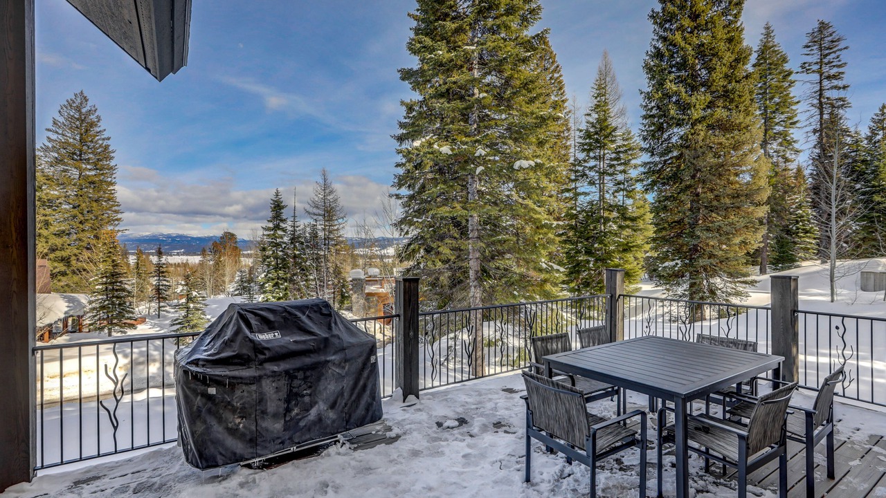 Photo of Outdoor in Tamarack