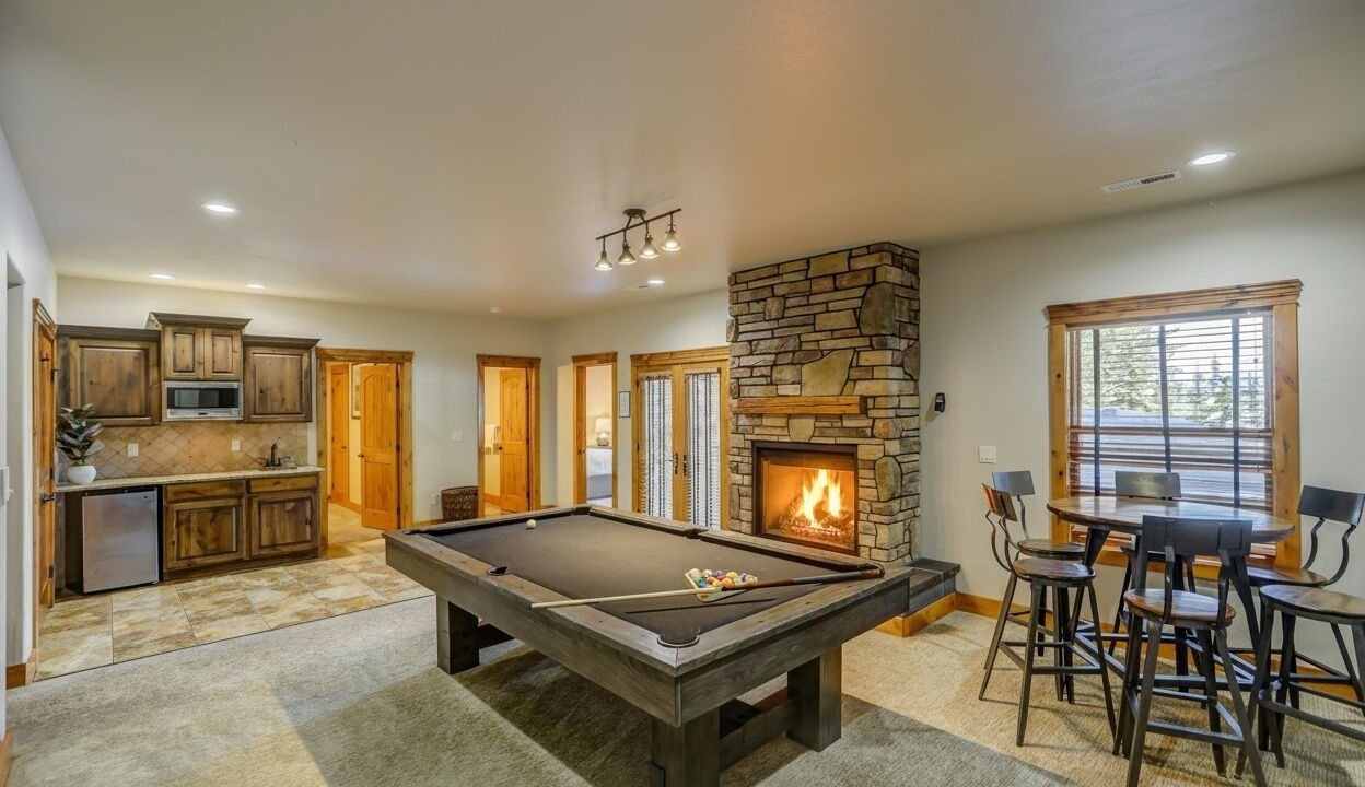 Photo of Outdoor in Tamarack