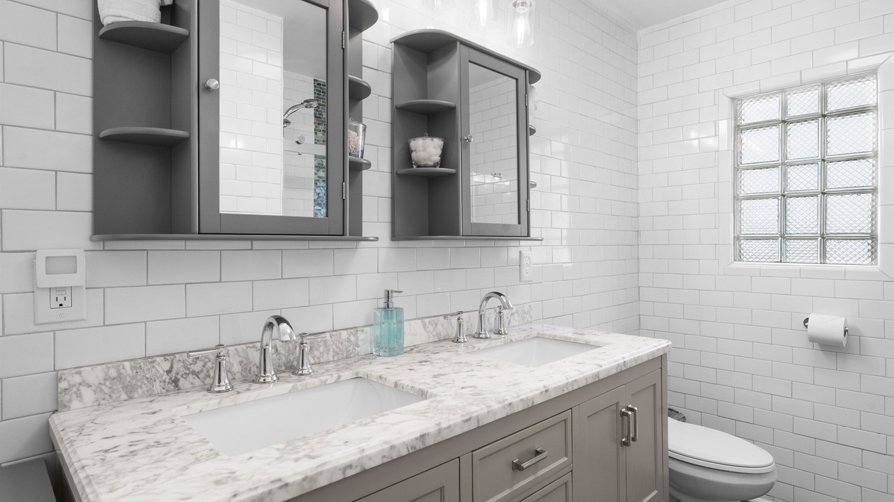 Photo of Bathroom in Canyon Rim