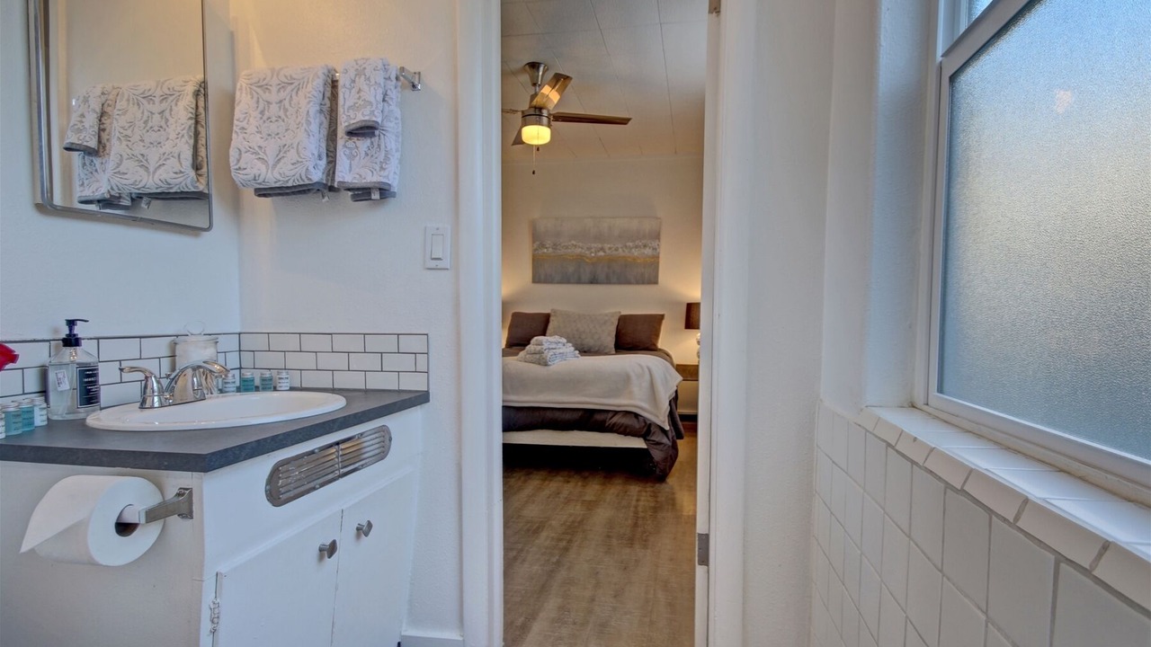 Photo of Bathroom in North End