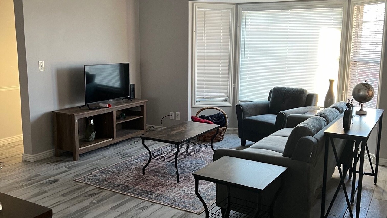 Photo of Livingroom in Ogden