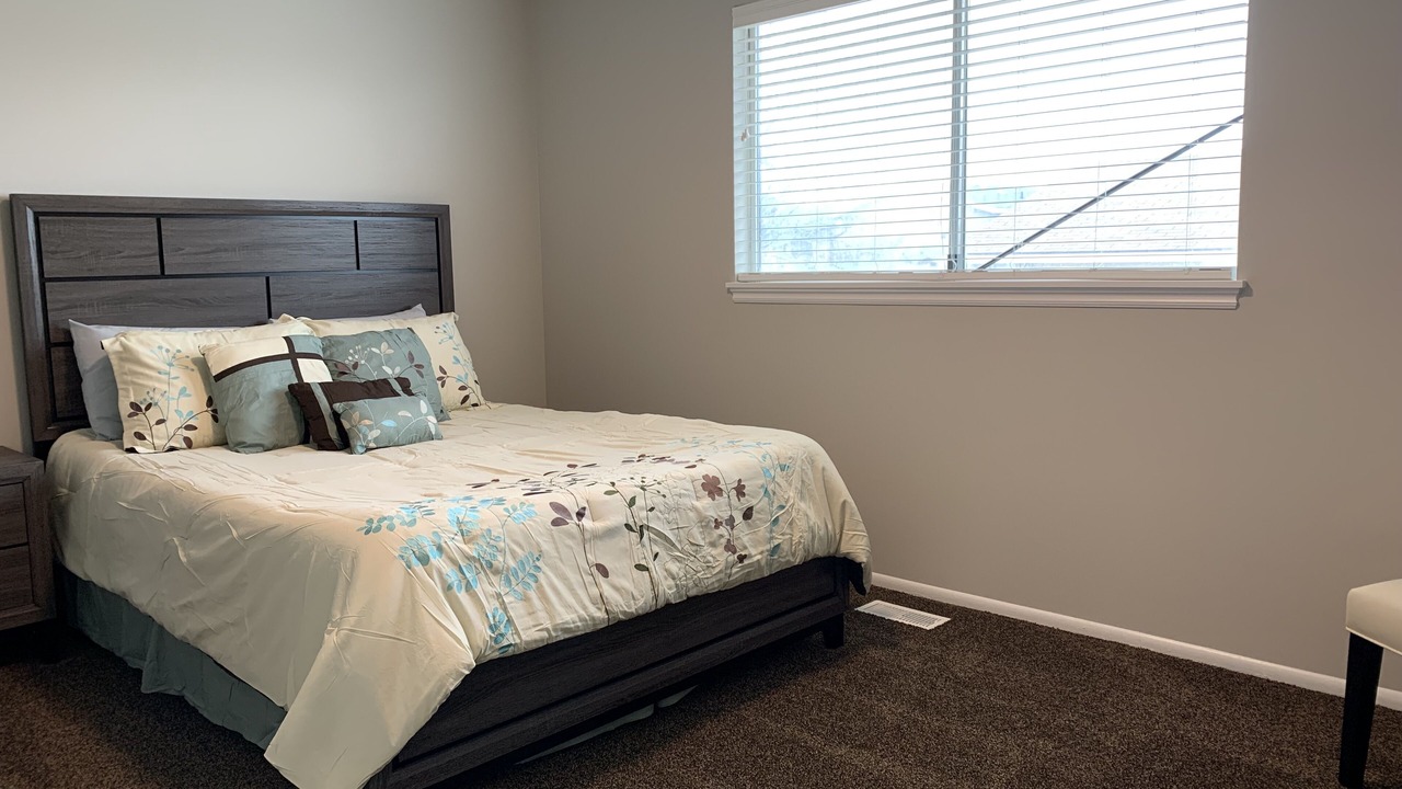 Photo of Bedroom in Roy