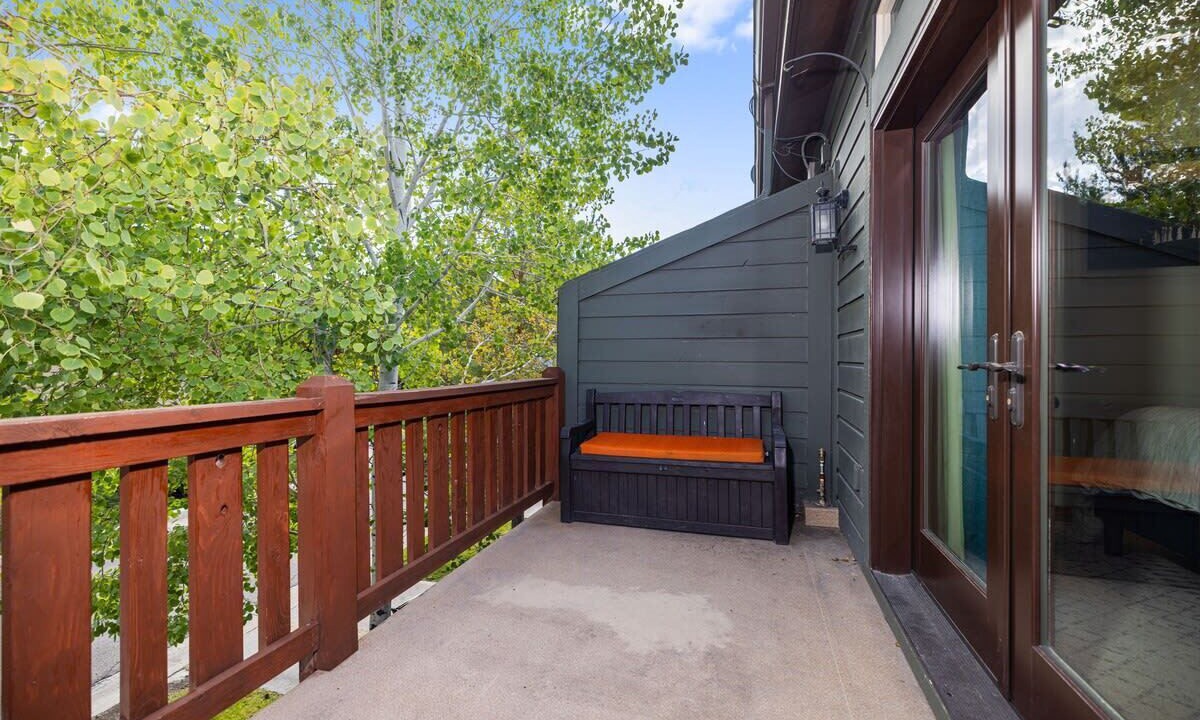 Photo of Patio Balcony in Bear Hollow Village