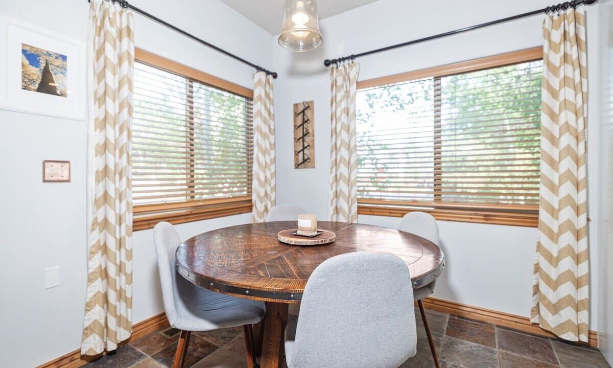 Photo of Livingroom in Bear Hollow Village