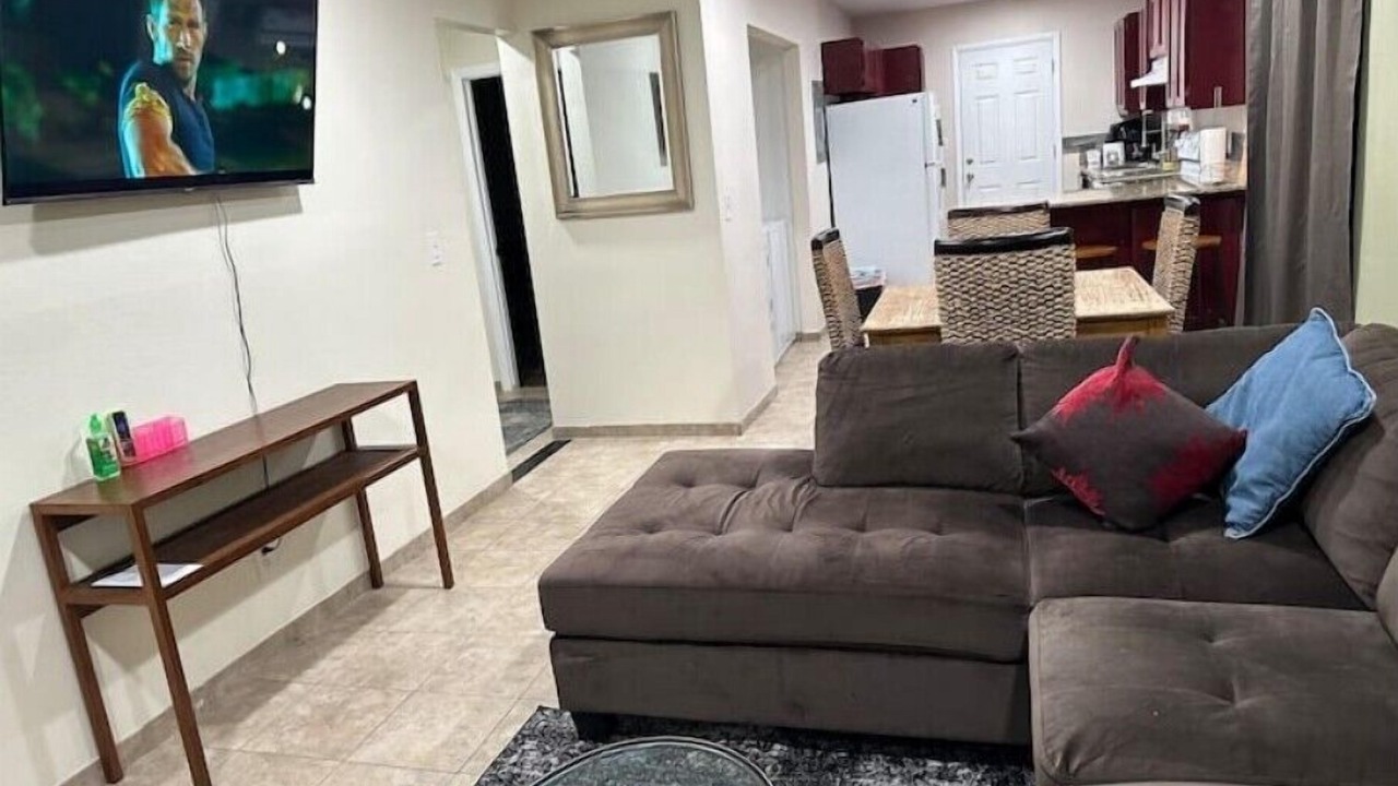 Photo of Livingroom in Rose Park