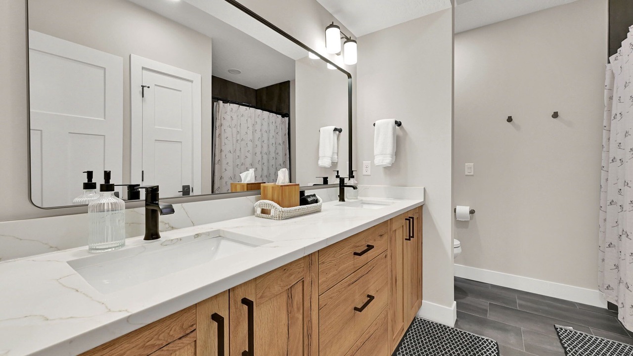 Photo of Bathroom in Wolf Creek