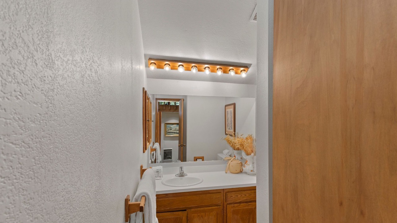 Photo of Bathroom in Elkhorn Village