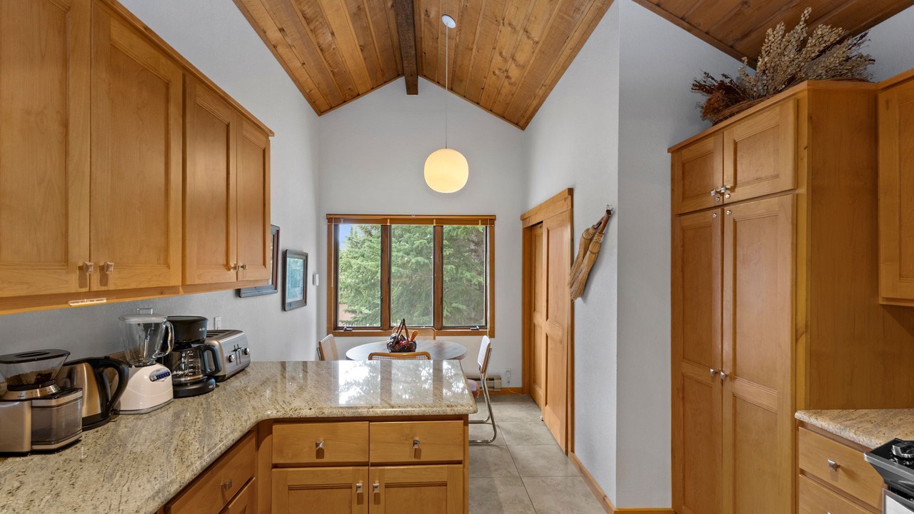 Photo of Kitchen in Elkhorn Village