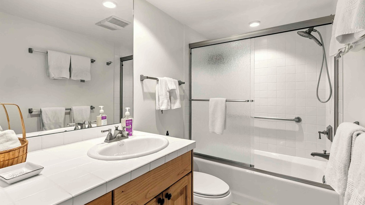 Photo of Bathroom in Warm Springs