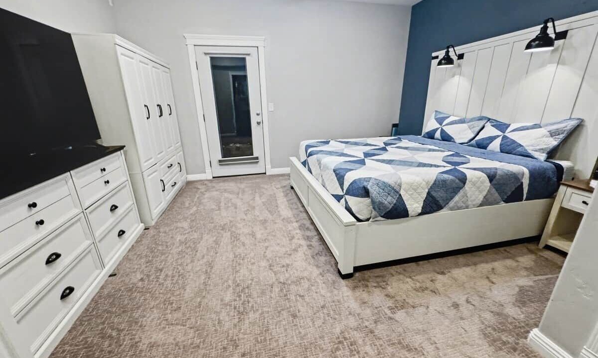Photo of Bedroom in Swanlake
