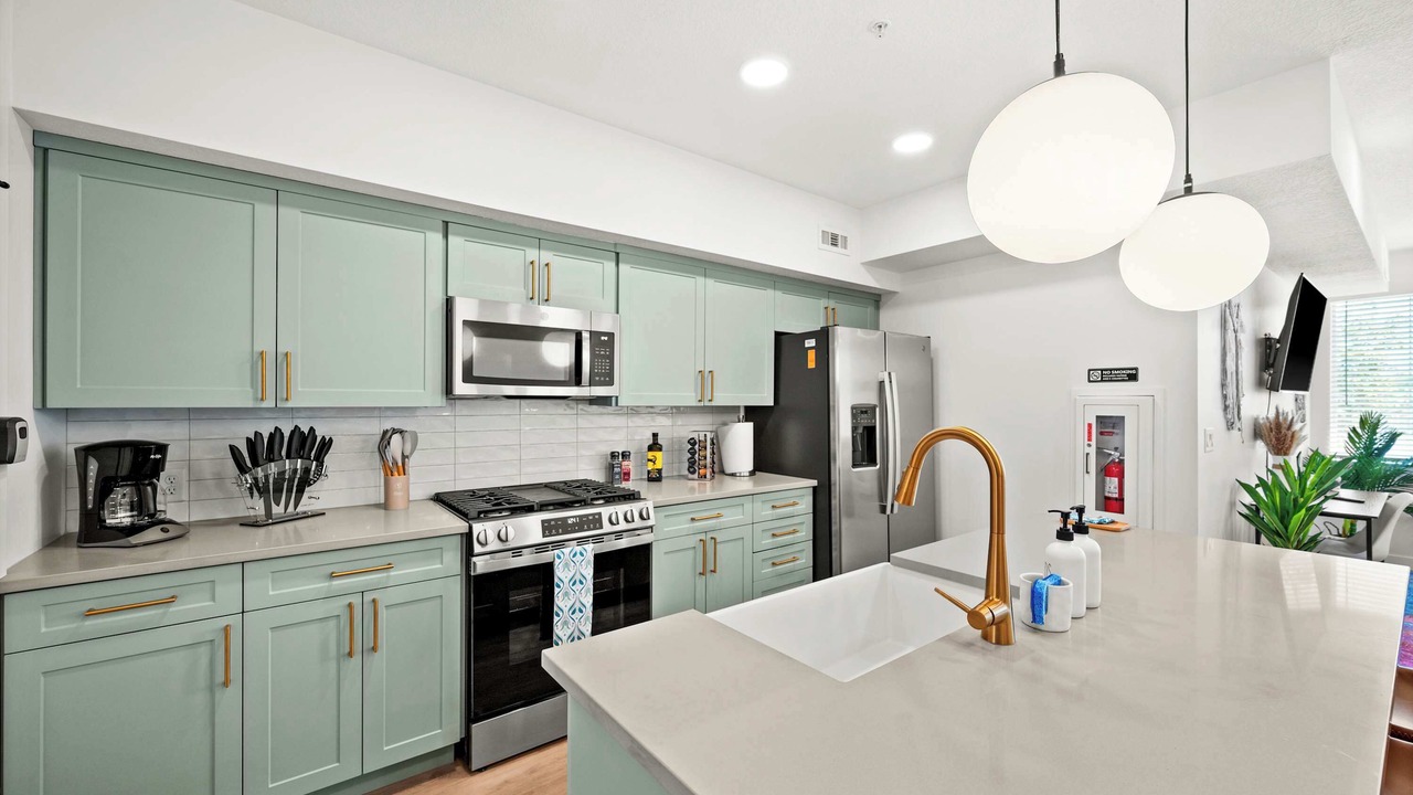Photo of Kitchen in People's Freeway