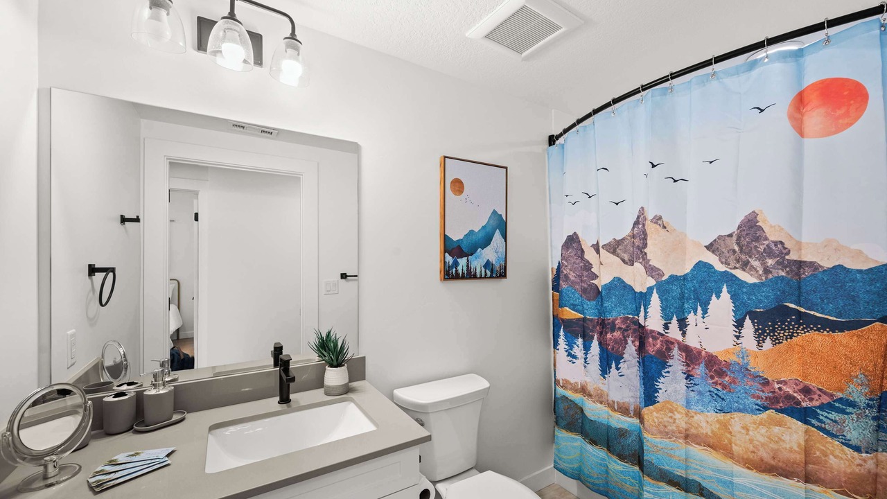 Photo of Bathroom in People's Freeway