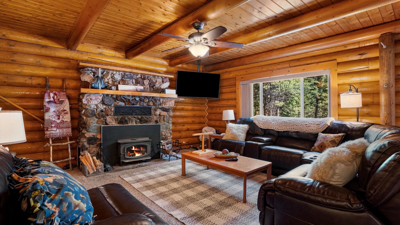 Photo of Livingroom in Darby