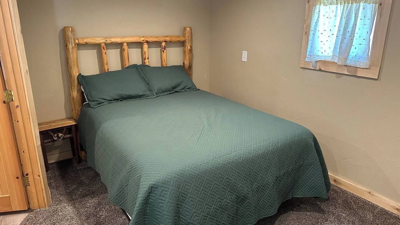 Photo of Bedroom in Palisades