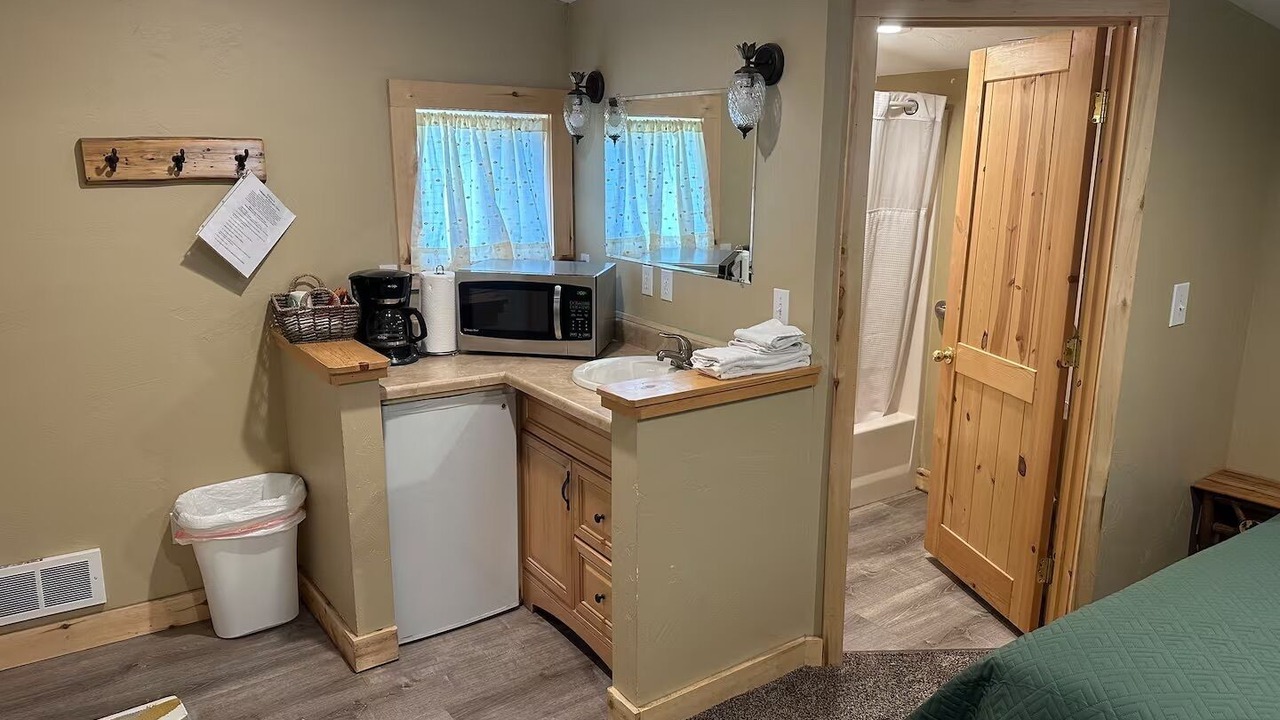 Photo of Bedroom in Palisades