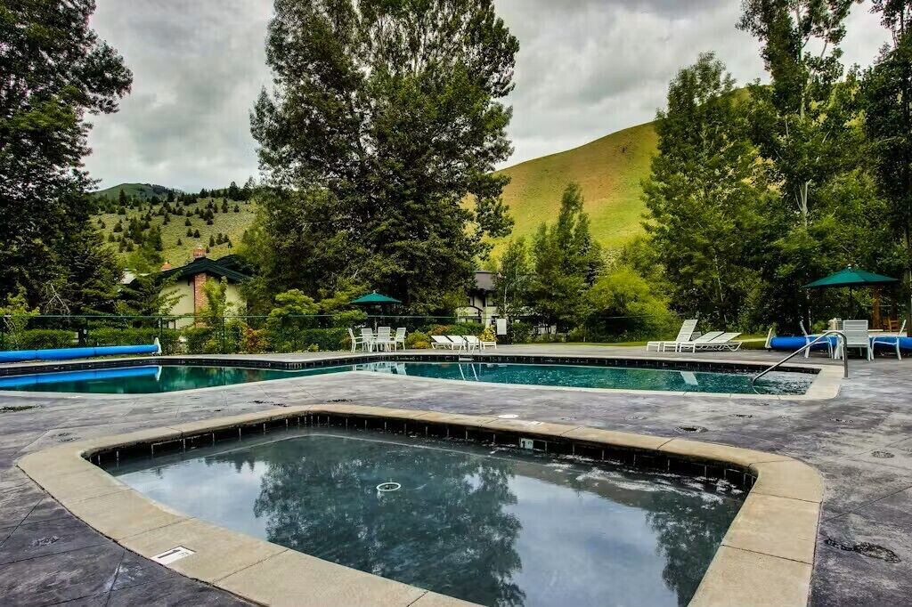 Photo of Outdoor in Warm Springs