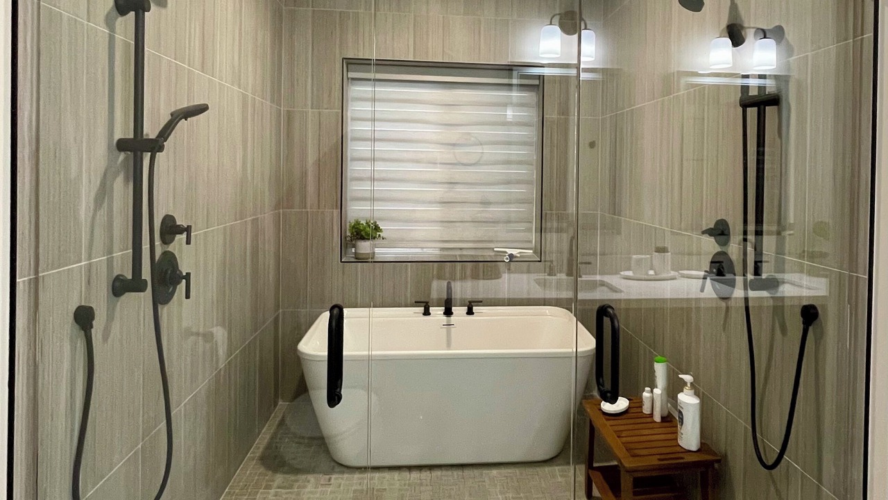 Photo of Bathroom in Bear Hollow Village