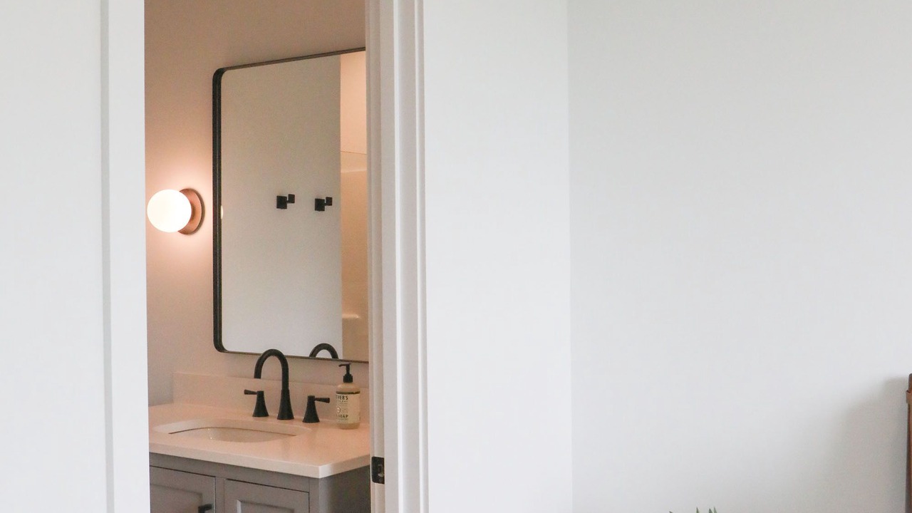 Photo of Bathroom in Eastsound