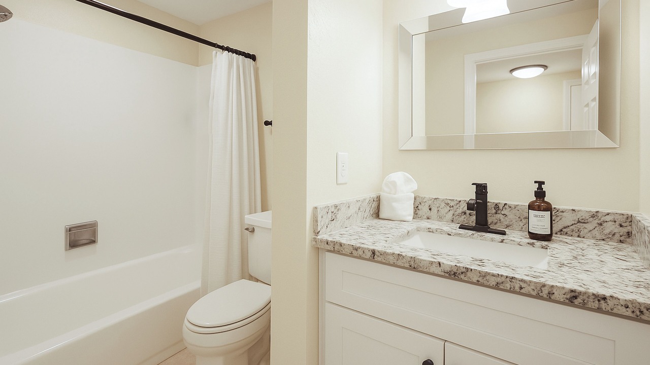 Photo of Bathroom in Cottonwood Heights