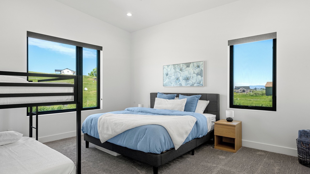 Photo of Bedroom in Sweetwater