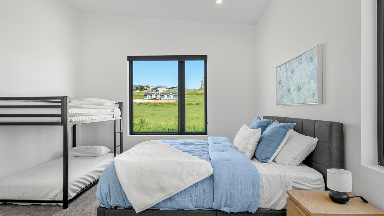 Photo of Bedroom in Sweetwater