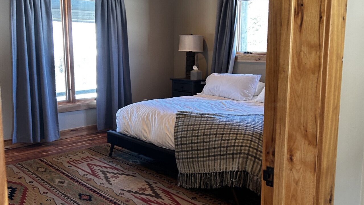 Photo of Bedroom in Game Creek