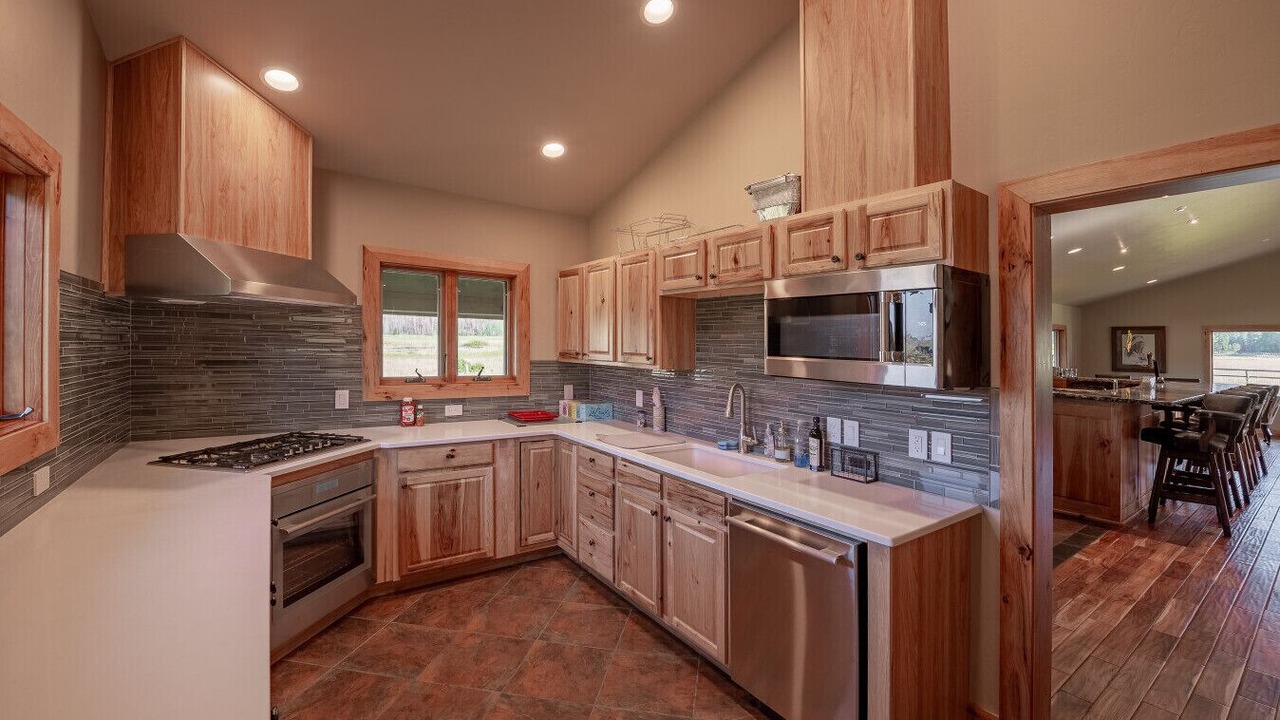 Photo of Kitchen in Game Creek