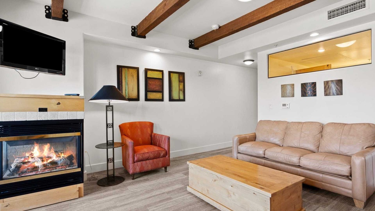 Photo of Livingroom in Kimball Junction