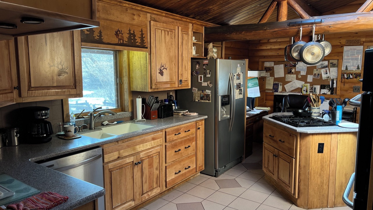Photo of Kitchen in Wapiti