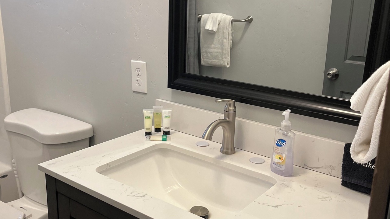 Photo of Bathroom in Donnelly