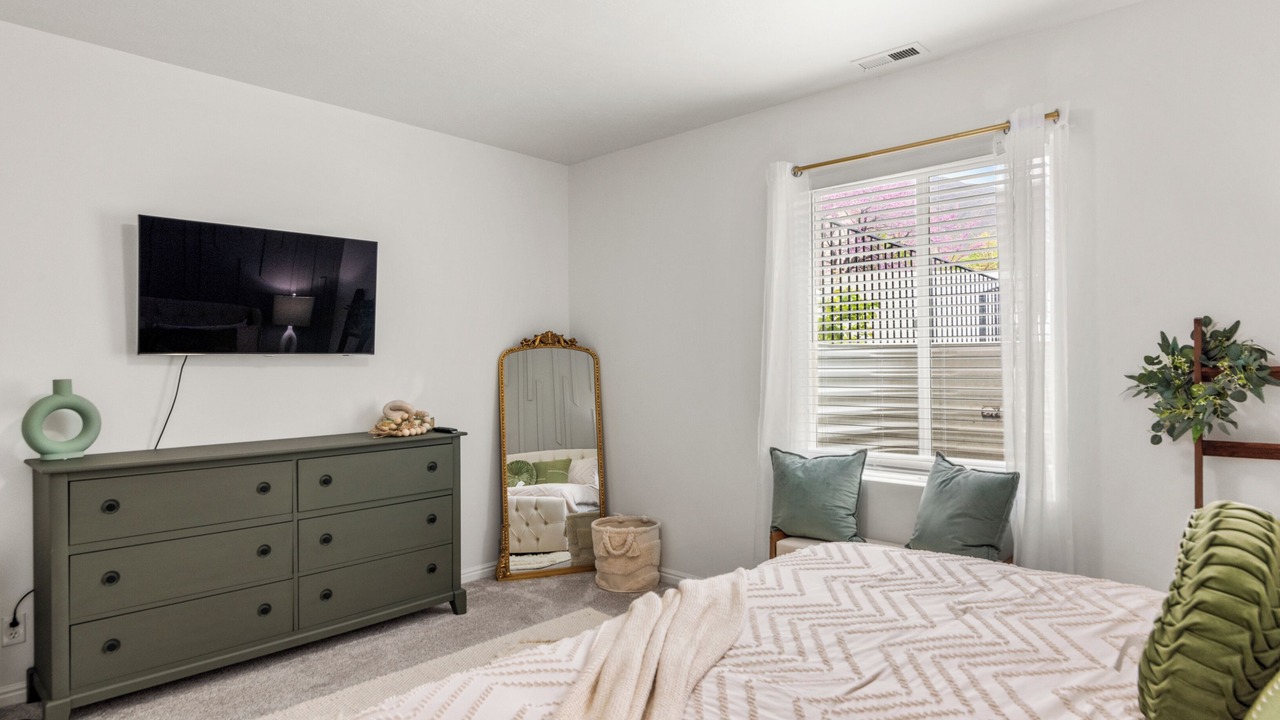 Photo of Bedroom in Fruit Heights