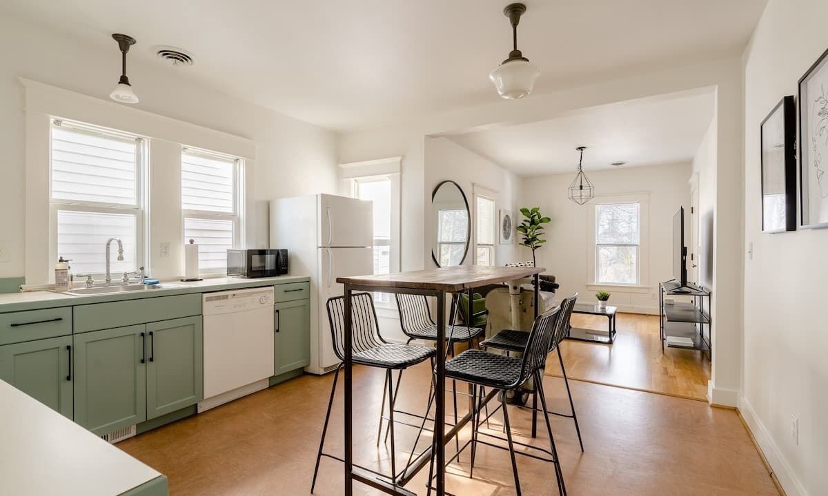 Photo of Kitchen in Mississippi District