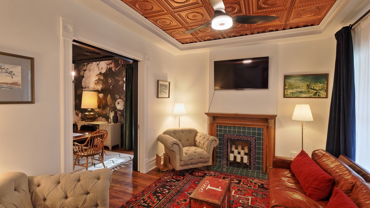 Photo of Livingroom in Capitol Hill