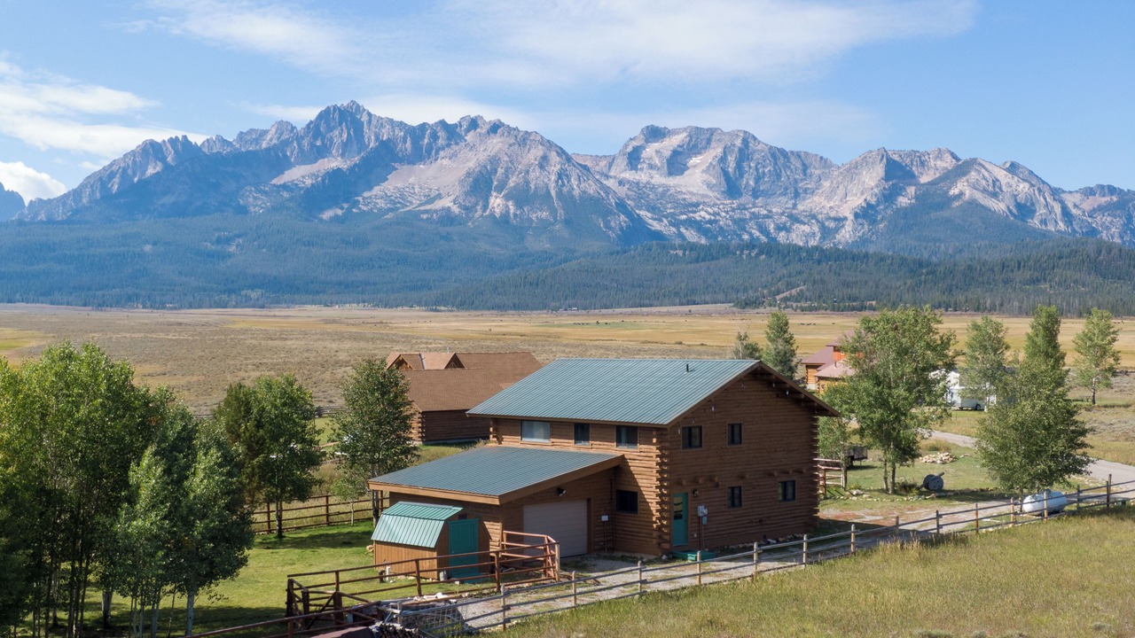 Photo of Outdoor in Stanley