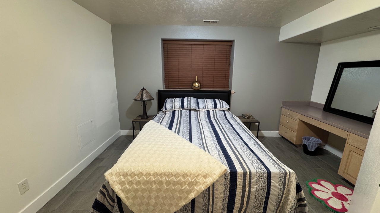 Photo of Bedroom in Pleasant Grove