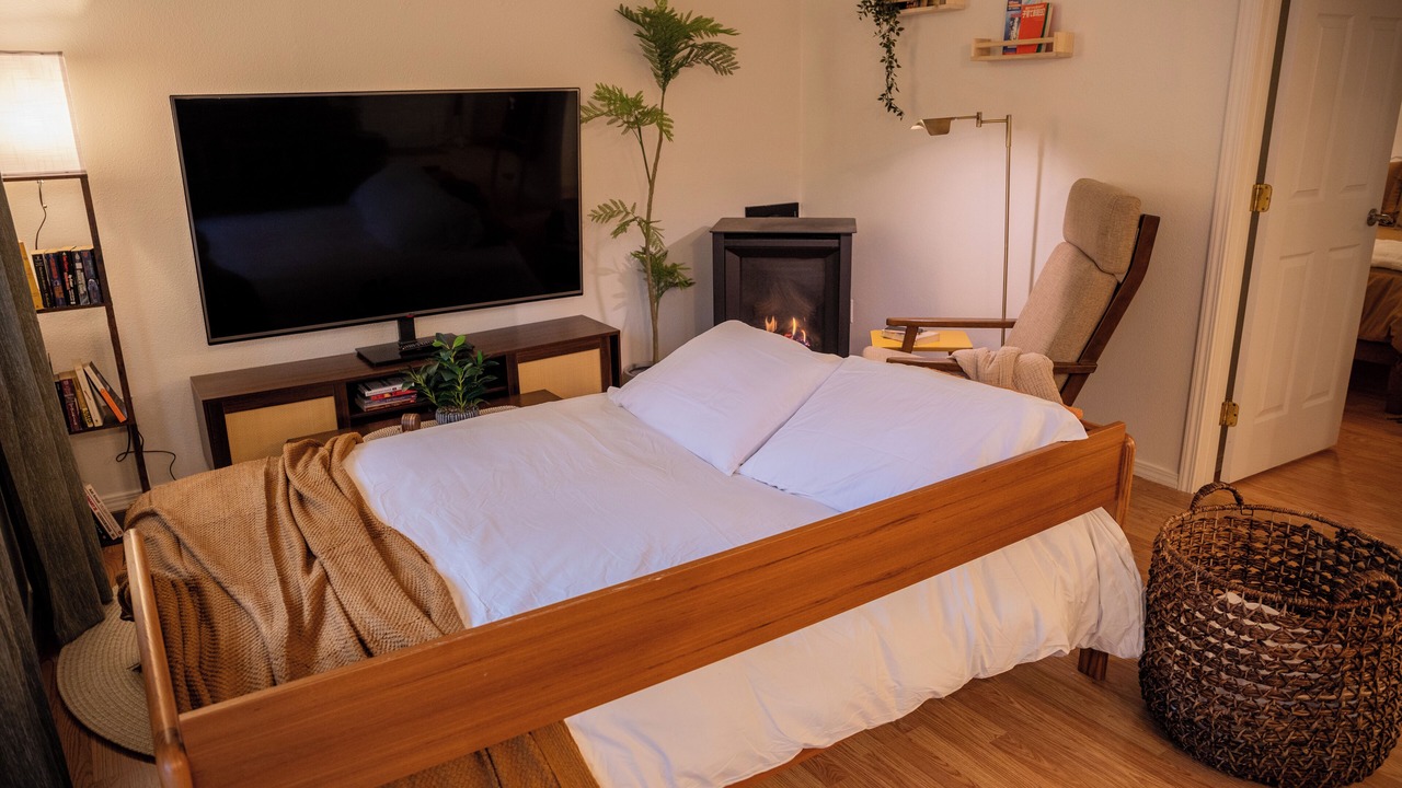 Photo of Bedroom in Hoodsport