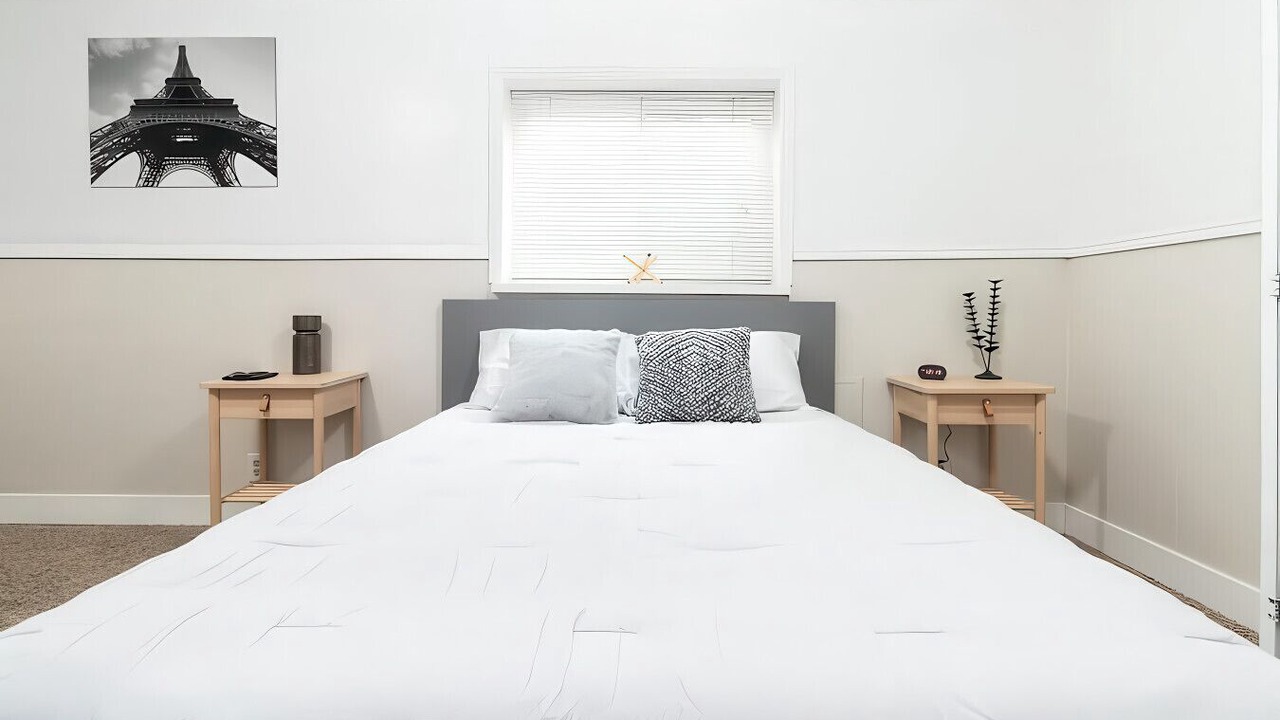 Photo of Bedroom in Millcreek