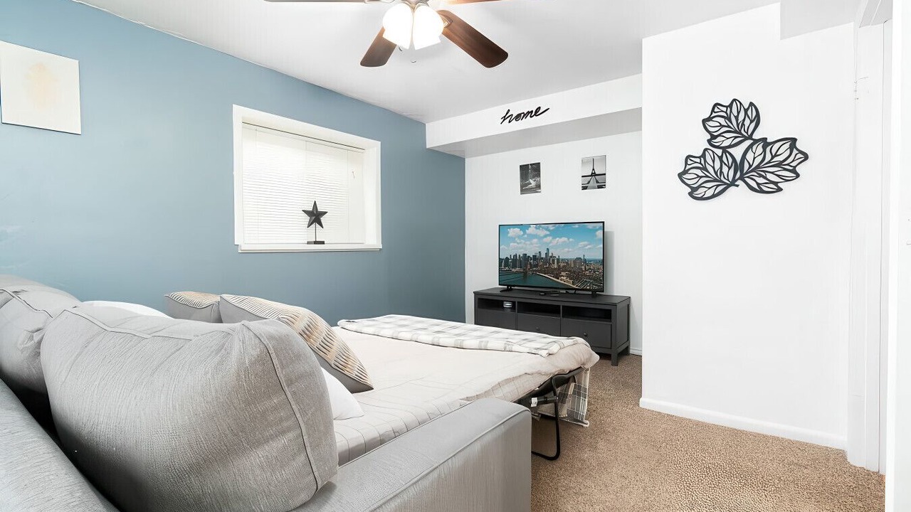 Photo of Bedroom in Millcreek