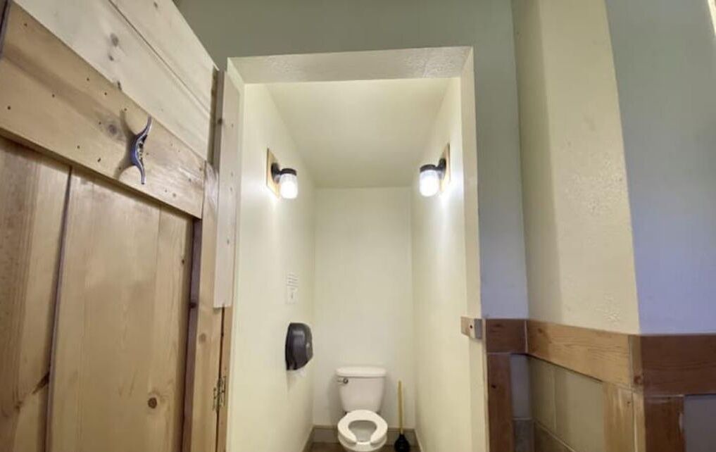 Photo of Bathroom in Ririe